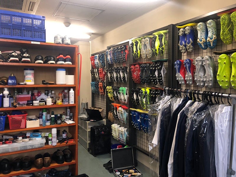 バスケ版ホペイロ エキップメントマネージャーってどんな仕事してるの 川崎ブレイブサンダース バスケ版ホペイロ エキップメントマネージャーってどんな仕事してるの 川崎ブレイブサンダース