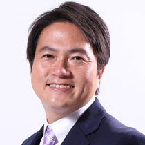 アリーナMC　MCテディ