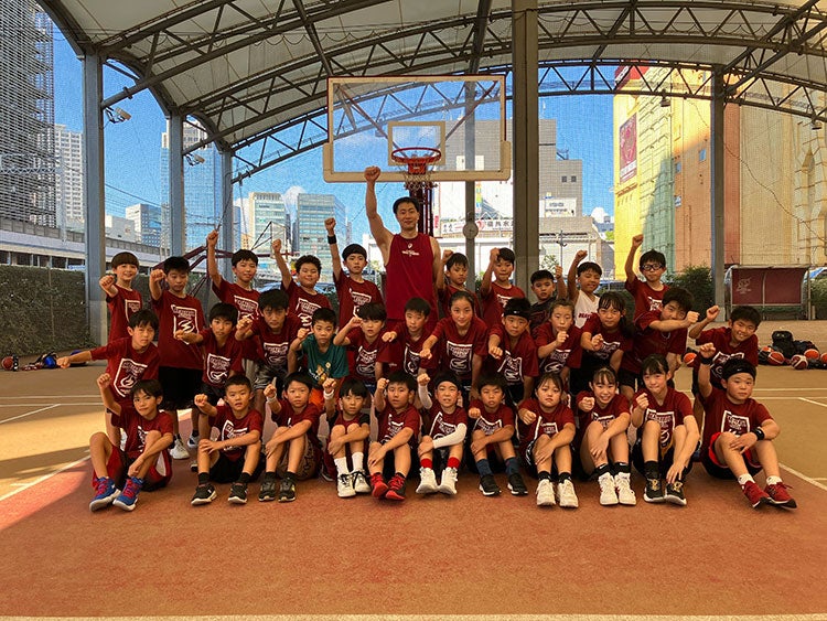 特典例:トップチームとの交流後の集合写真撮影